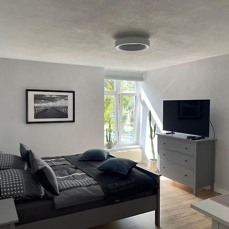 Modernes Apartment II In Oldenburg Exterior photo